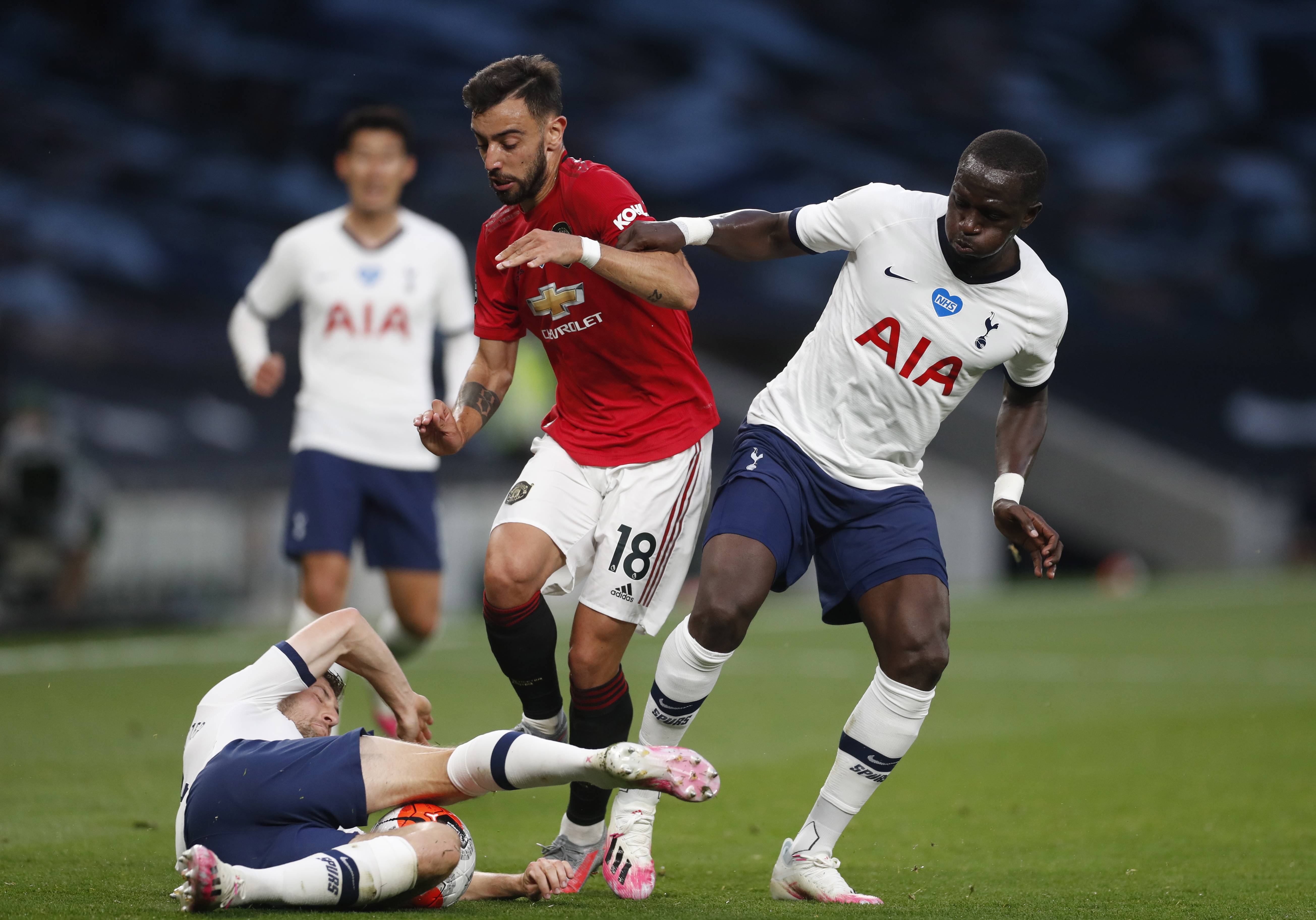 再次向世人 再次向世人